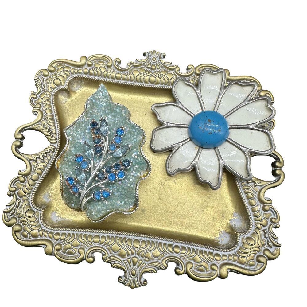 Vintage Broken Brooches Craft Lot, Jewelry Scrap Pieces